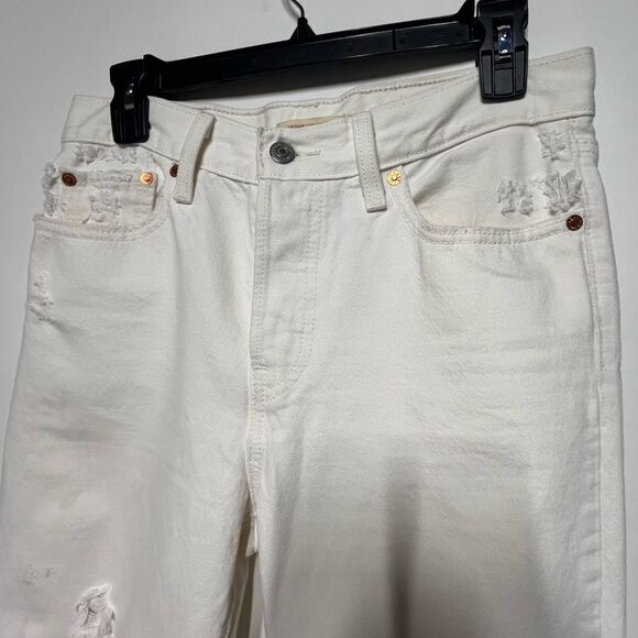 Levi’s Premium Wedgie Straight Fit Destructed Jeans in Cloud Bank White 28 - Picture 8 of 16
